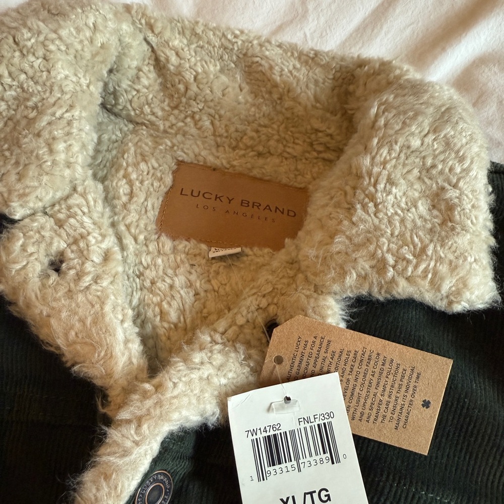 Lucky brand sherpa lined trucker jacket - Picture 4 of 6